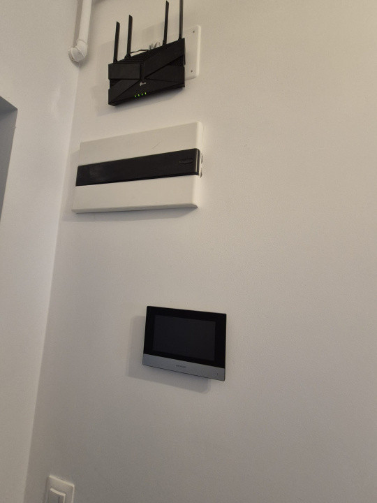 Închiriere Penthouse Exclusivist – 5 Camere, Terasă Spațioasă, Mobilat Lux, Gata