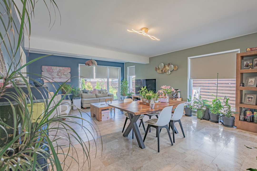 Casă tip duplex de vânzare în Turnișor, Sibiu – priveliște superbă și liniște!