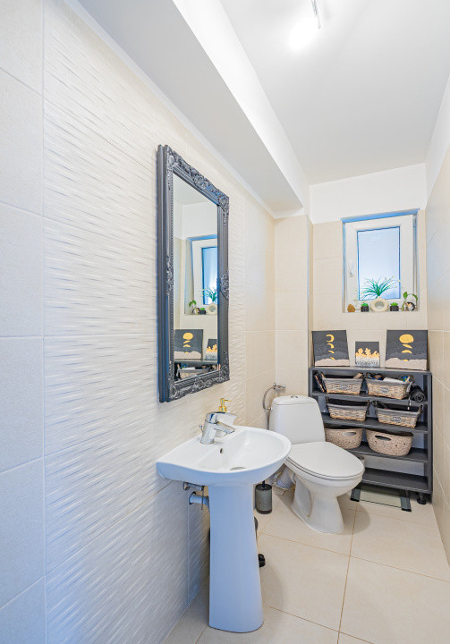 Casă tip duplex de vânzare în Turnișor, Sibiu – priveliște superbă și liniște!