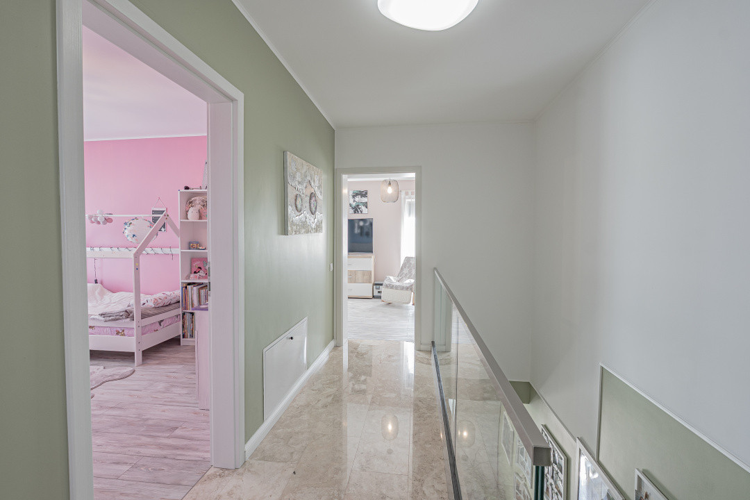 Casă tip duplex de vânzare în Turnișor, Sibiu – priveliște superbă și liniște!