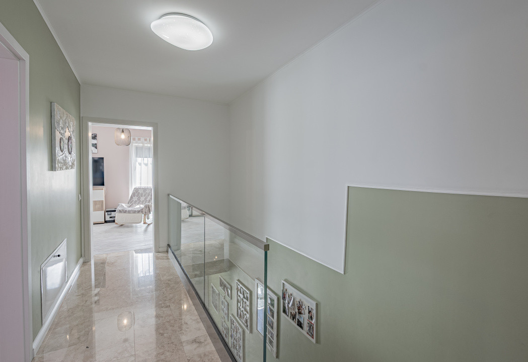 Casă tip duplex de vânzare în Turnișor, Sibiu – priveliște superbă și liniște!