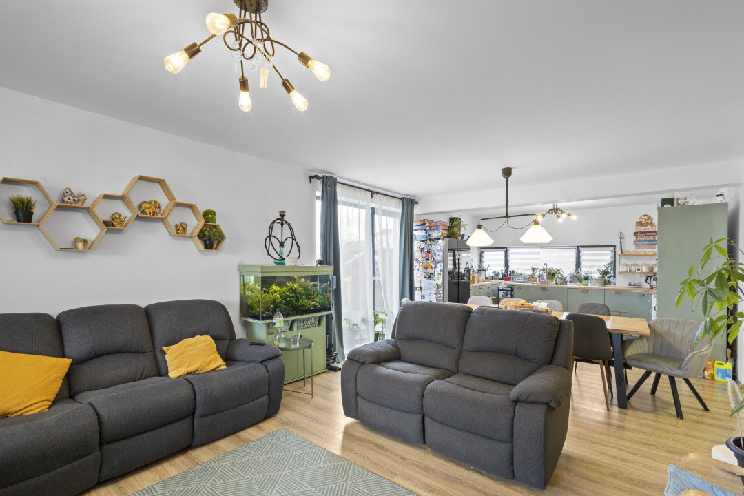 Casa/Duplex-str Preot Virgil Pop/Cristian-Brasov