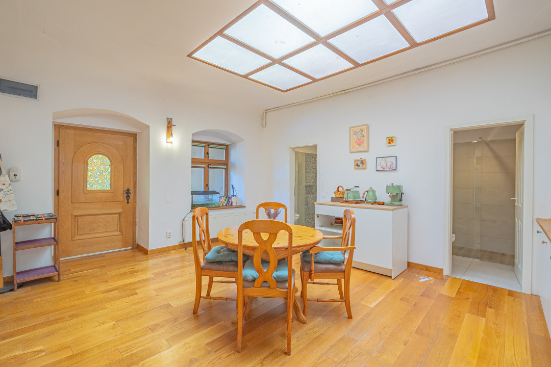 Apartament de Poveste în Inima Sibiului – Str. Mitropoliei 