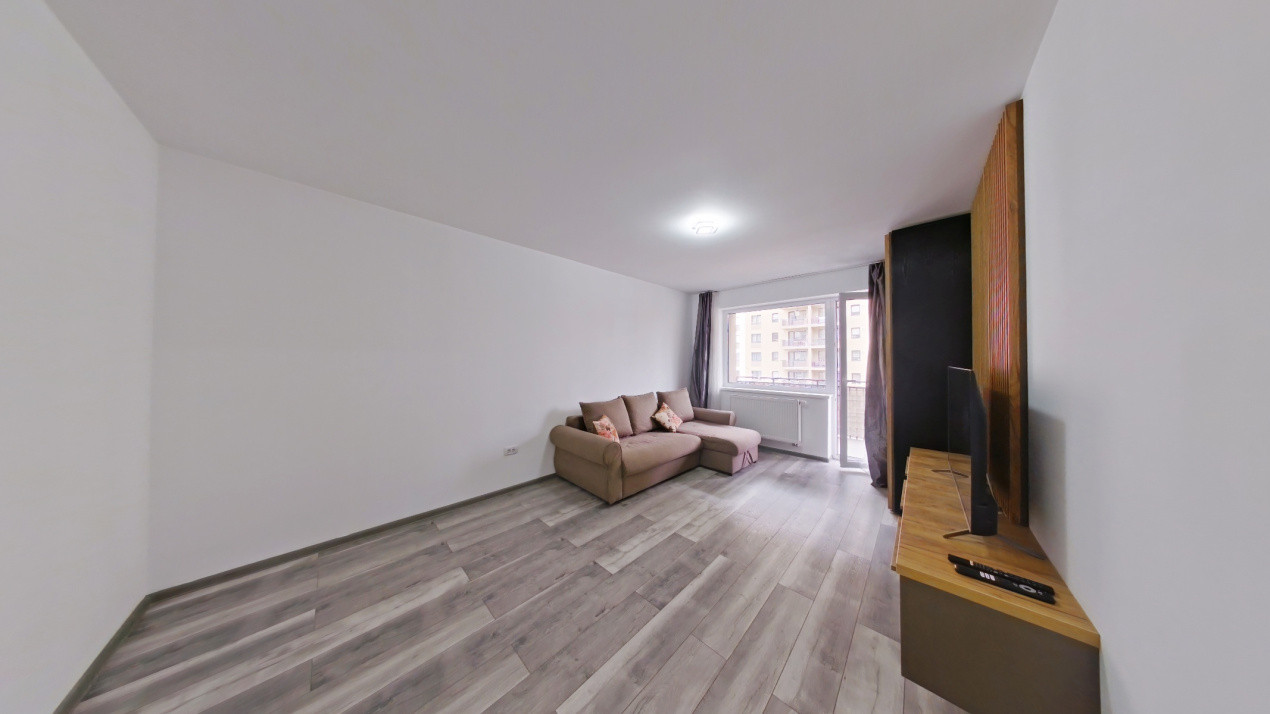 Apartament 2 camere, decomandat,  loc parcare - Tractorul 