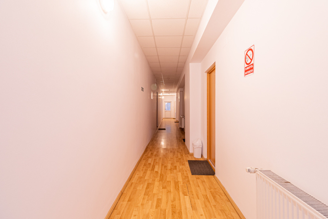 Birou in Centru cu utilitatile incluse - 9 Euro/ mp