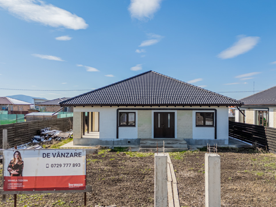 Casă de vânzare, un nivel, posibilitate persoanlizare, Brașov COMISION 0%