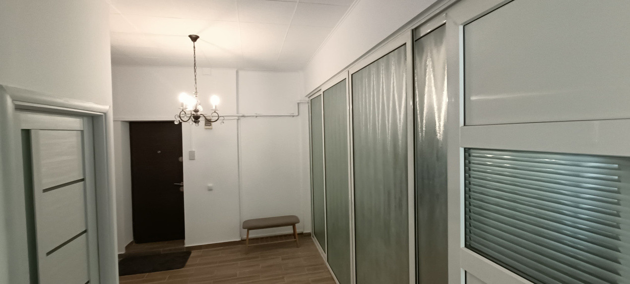 De Vânzare – Apartament amenajat la demisol înalt, Cartierul Ștrand, Sibiu