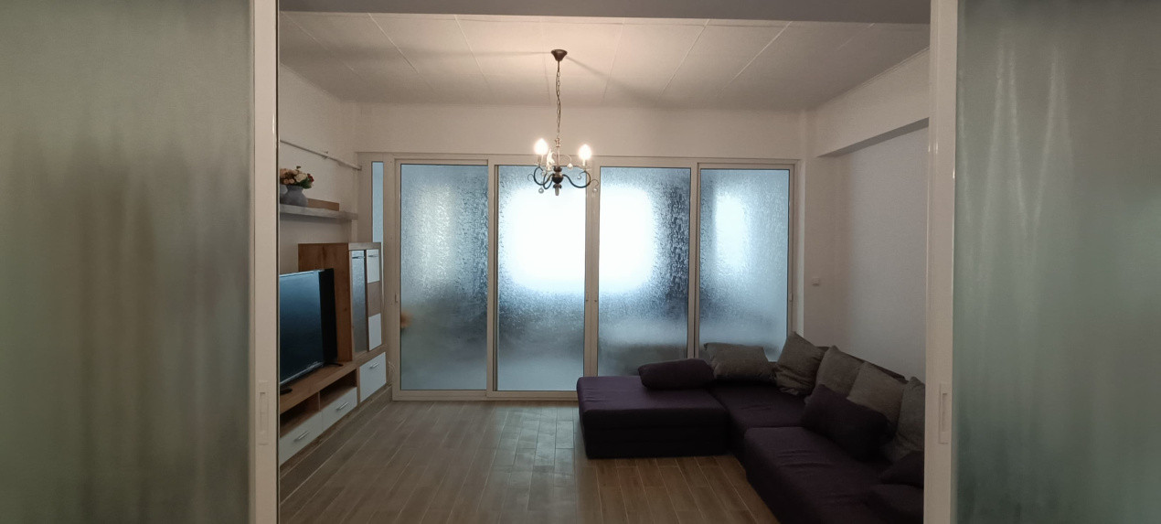 De Vânzare – Apartament amenajat la demisol înalt, Cartierul Ștrand, Sibiu