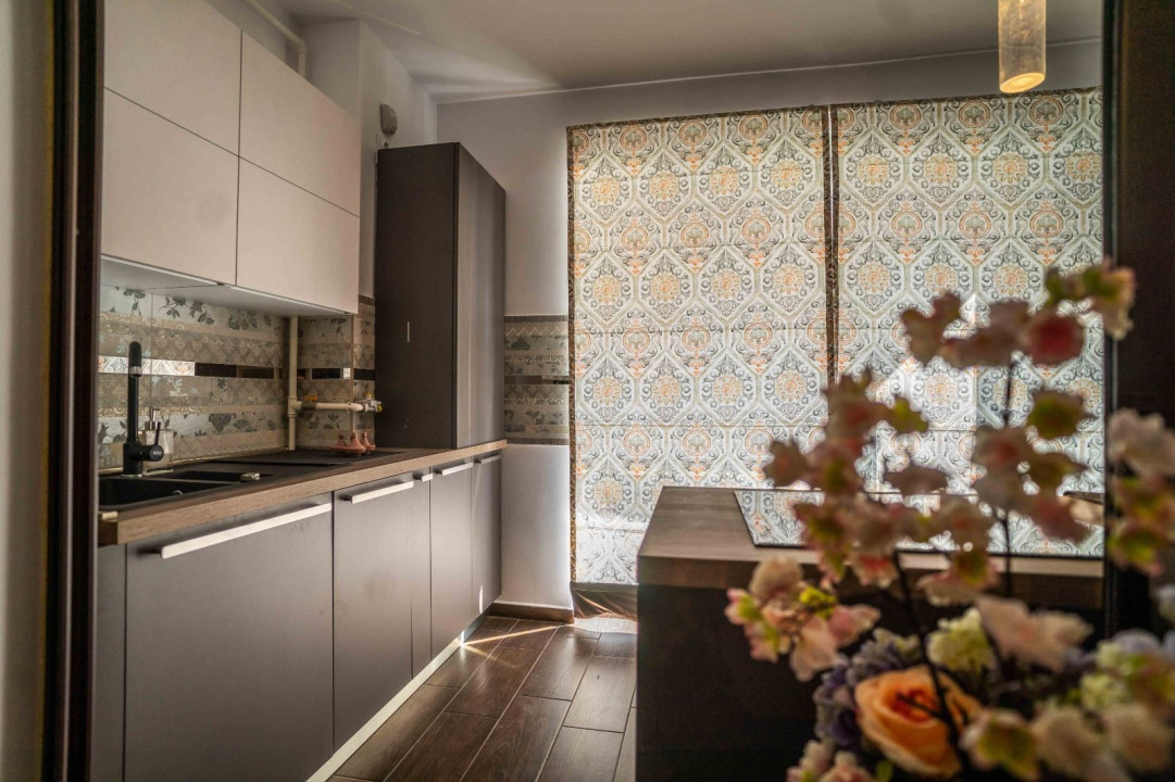 Apartament modern cu 3 camere,  Maurer zona Coresi 