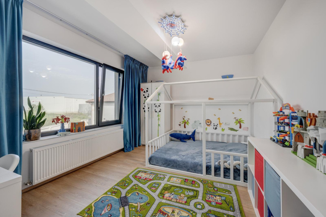 Casa P+1E+M de vanzare in Otopeni, moderna, spatioasa, acces privat.