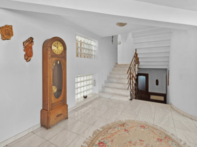 Casa de vanzare in Brasov - singur in curte - 458 mp teren