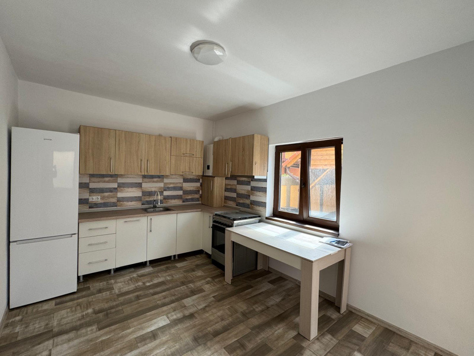 Casa individuala 5 camere în Lazaret