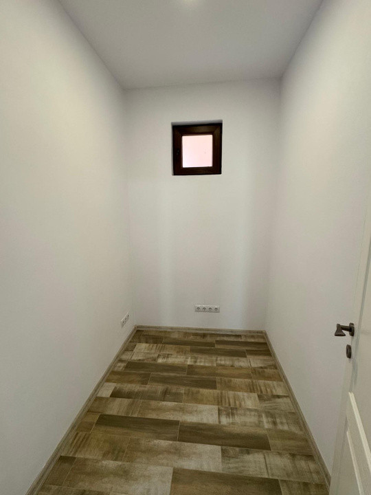 Casa individuala 5 camere în Lazaret