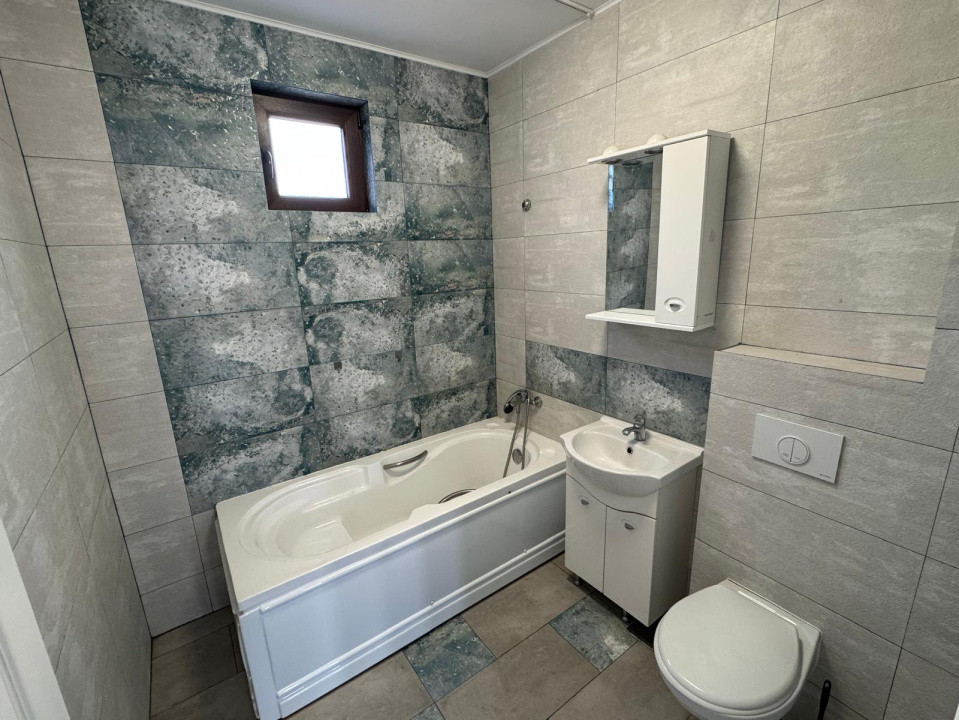 Casa individuala 5 camere în Lazaret