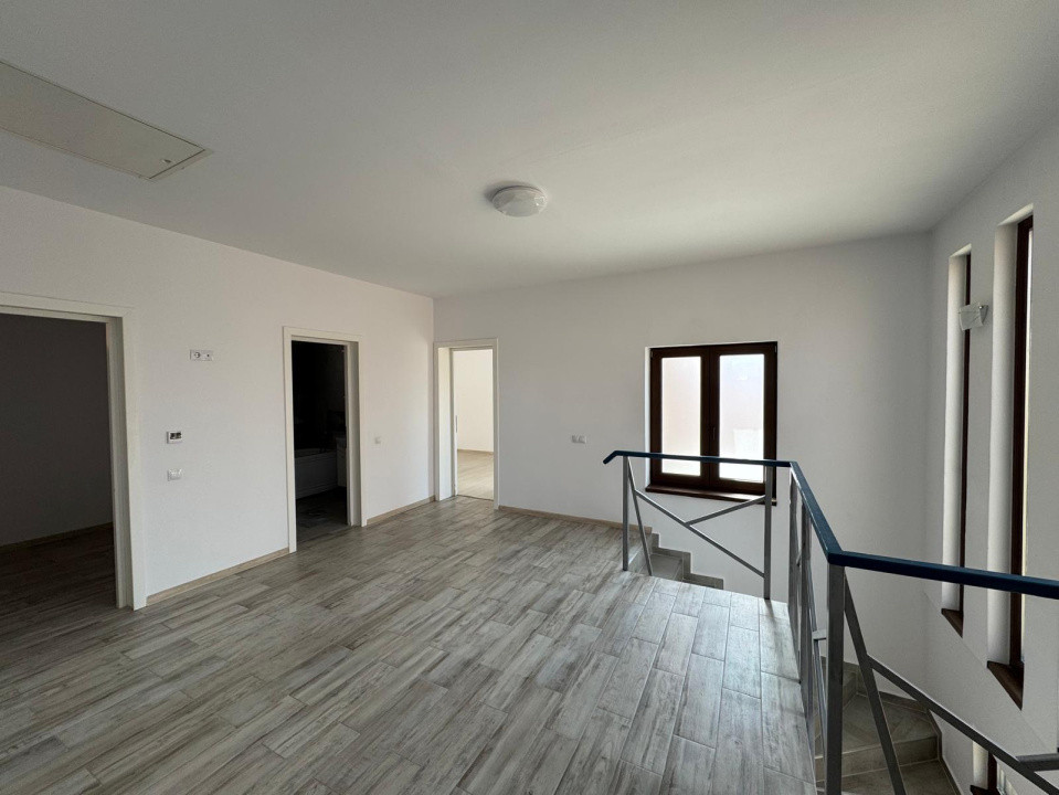 Casa individuala 5 camere în Lazaret