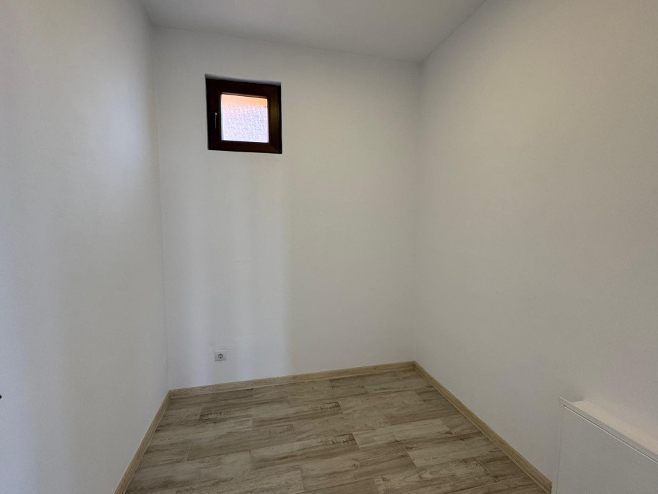 Casa individuala 5 camere în Lazaret
