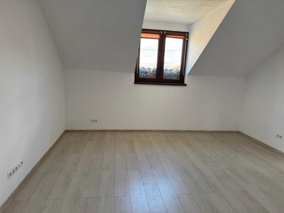 Casa individuala 5 camere în Lazaret