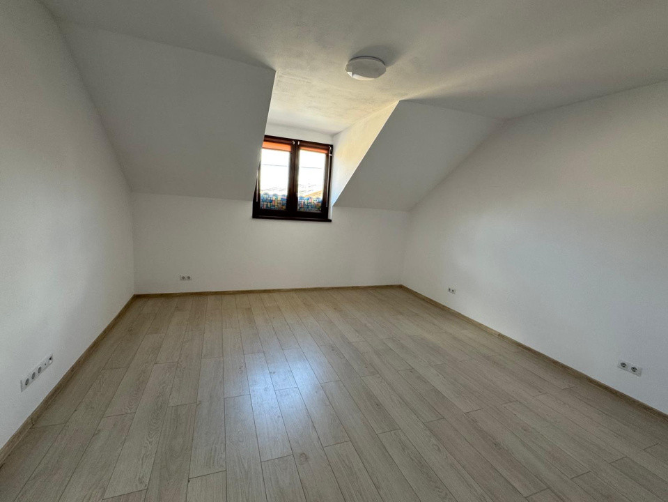 Casa individuala 5 camere în Lazaret