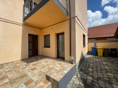 Casa individuala 5 camere în Lazaret