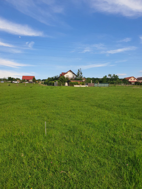 Teren intravilan, 1450 mp de vânzare în Cisnadie, zona Soma -Investiție ideală!