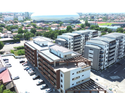 Apartament decomandat, bloc nou, loc de parcare, complet mobilat 