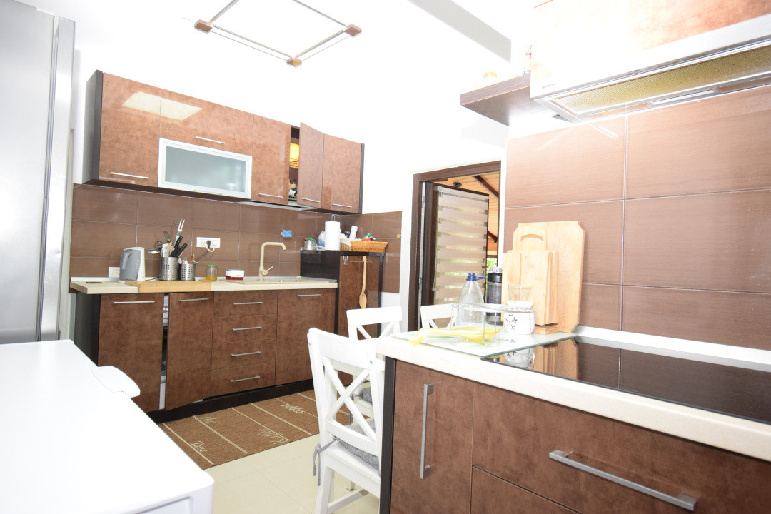 Casa Albesti mobilata si utilata,  deosebita, parter si mansarda