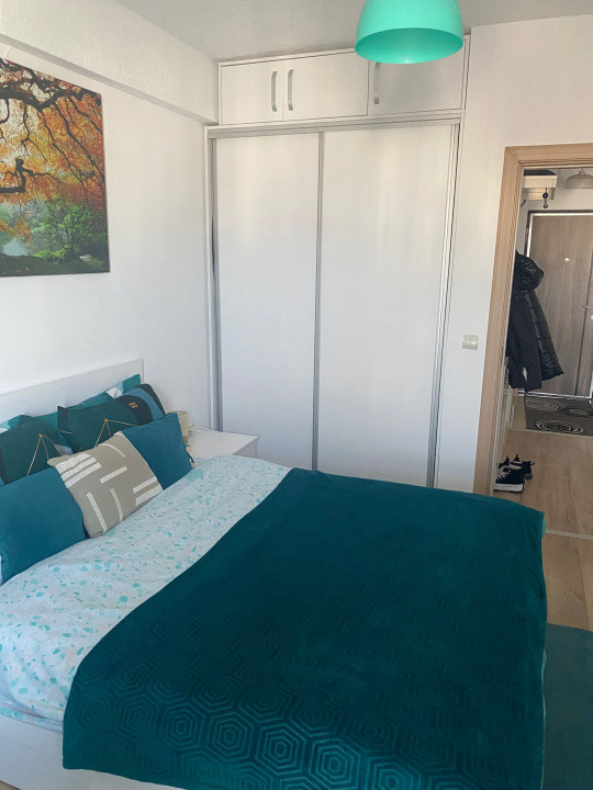 Apartament 2 camere / Etaj 11 / Priveliste spre oras / parcare privata