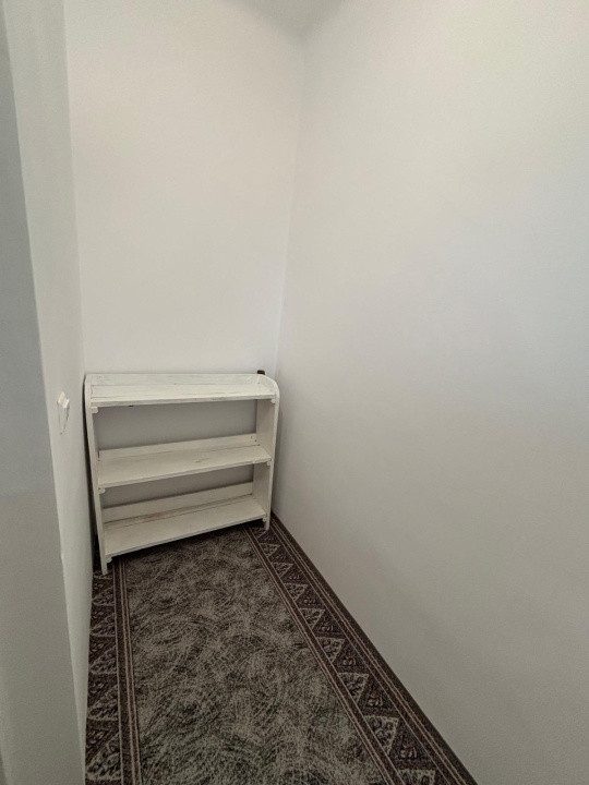 Închiriere apartament la casă – 51,1 mp utili, terasă cu panoramă