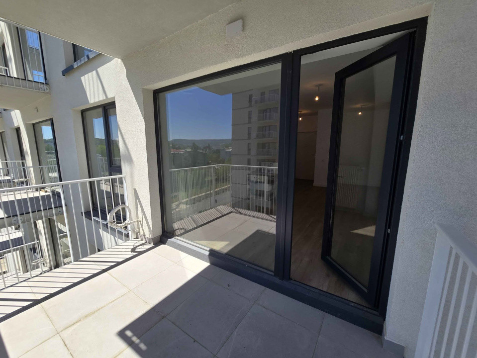 3 camere- SILK DISTRICT
