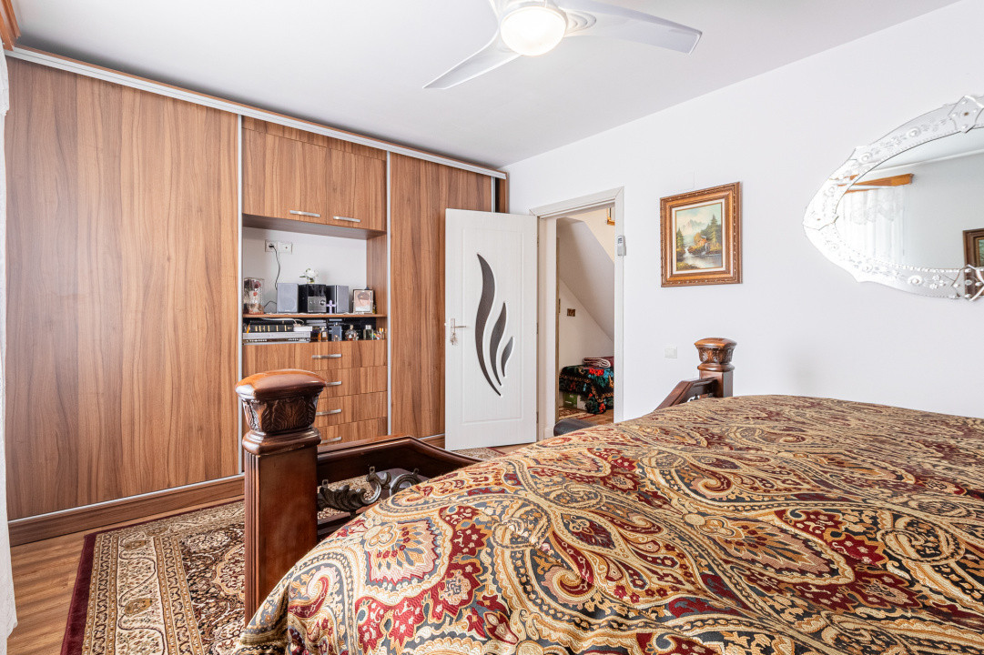 Casa spatioasa, complet utilata in Izvor-Tarlugeni, 10km de Brasov