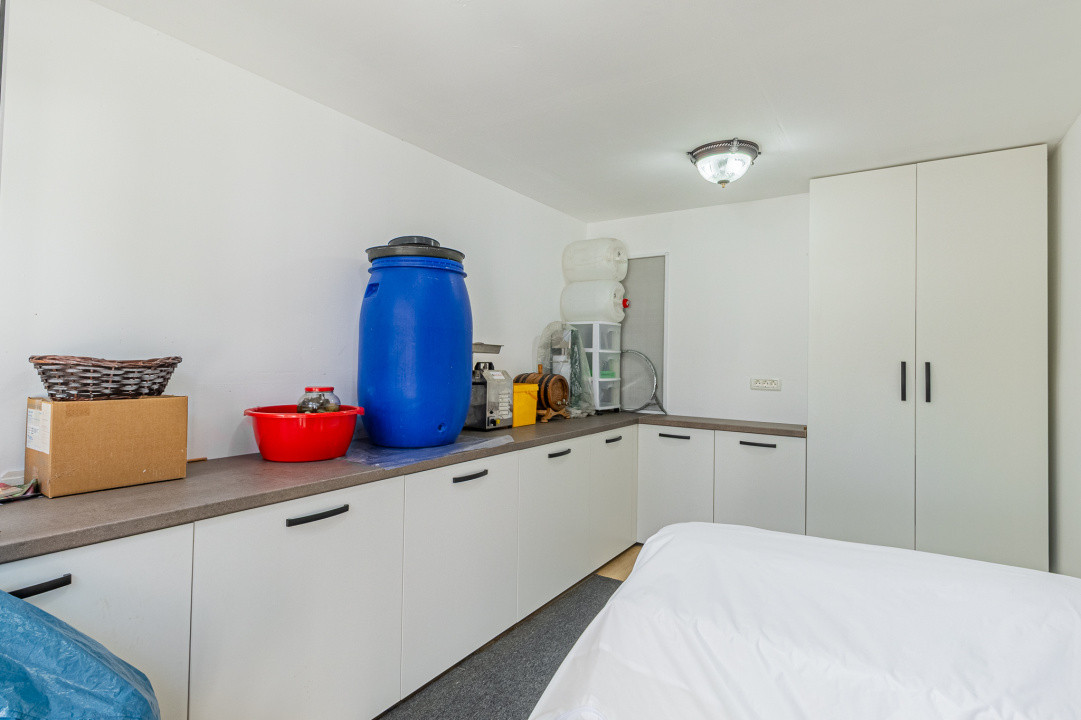 Casa spatioasa, complet utilata in Izvor-Tarlugeni, 10km de Brasov