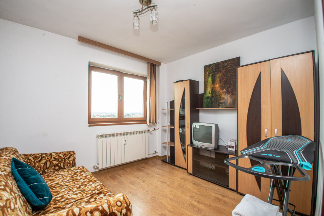 Apartament 3 camere complet mobilat, priveliste panoramica, Bd. Decebal 