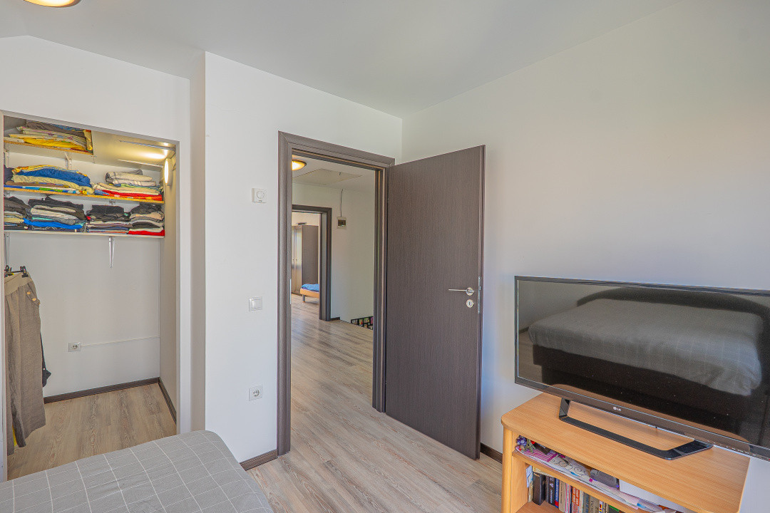 Casă 4 camere, 188 mp curte - Cartier Guşteriţa, Sibiu