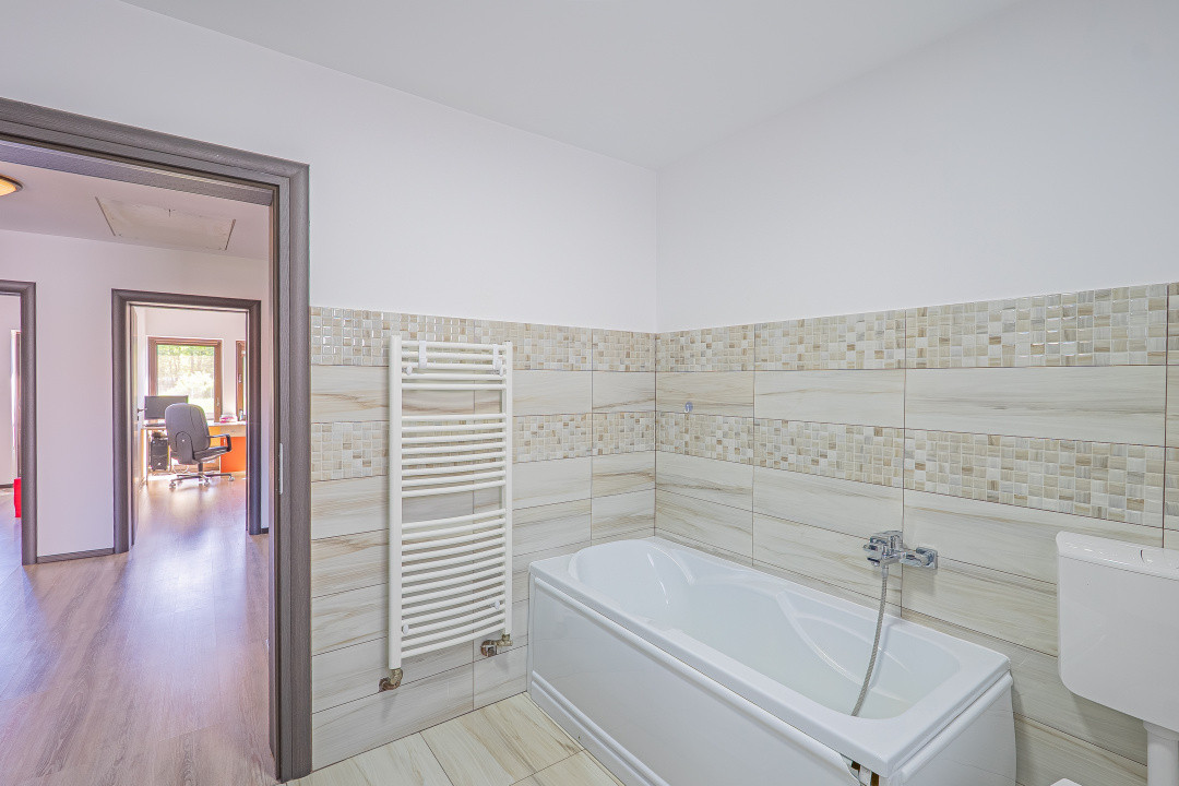 Casă 4 camere, 188 mp curte - Cartier Guşteriţa, Sibiu
