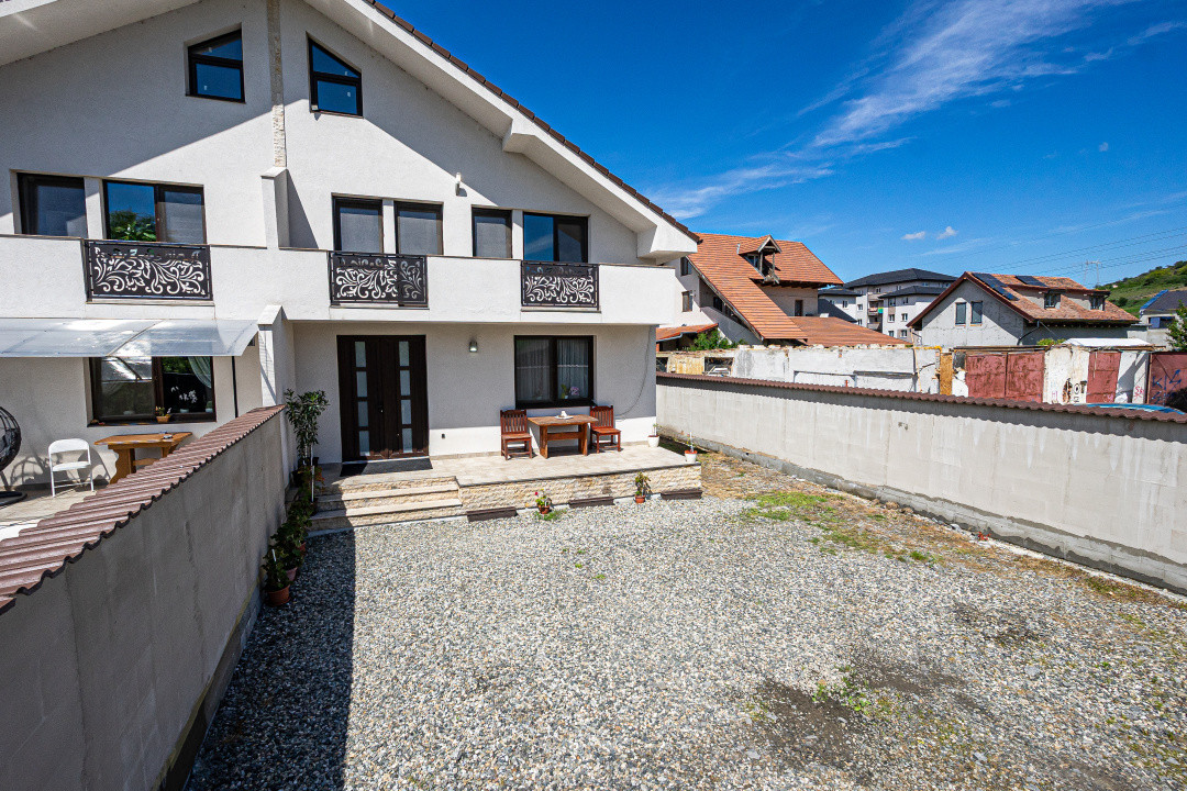 Casă 4 camere, 188 mp curte - Cartier Guşteriţa, Sibiu