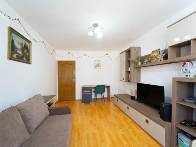 Apartament Valea Aurie - decomandat - mobilat/utilat