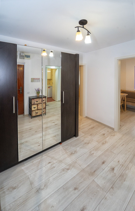 Apartament - Piața Rahovei - mobilat și utilat - pivniță 