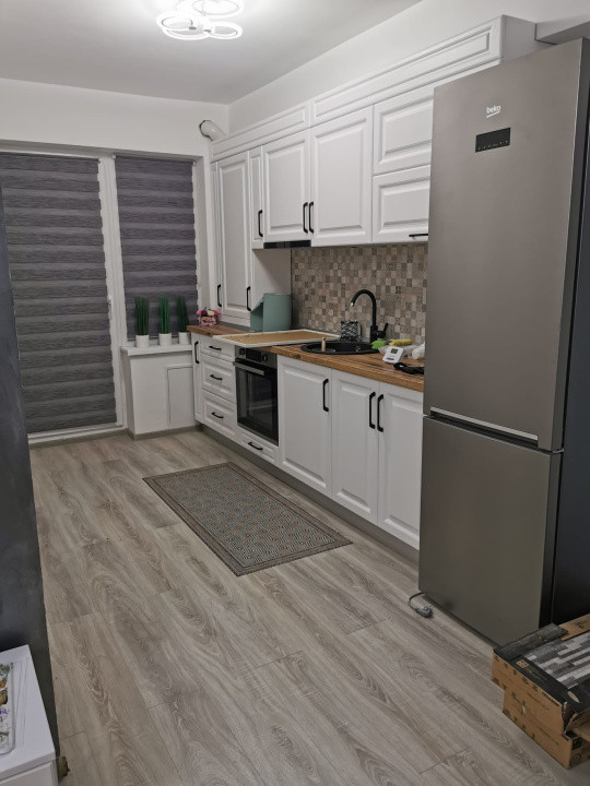 Apartament 3 camere de închiriat – Turnișor