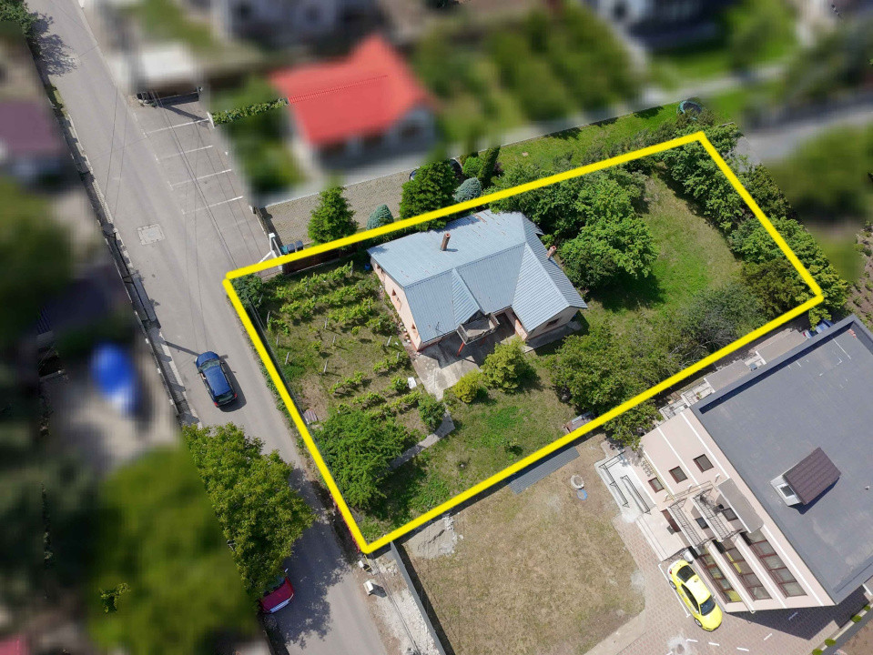 Teren 1000 mp - Zona Galata