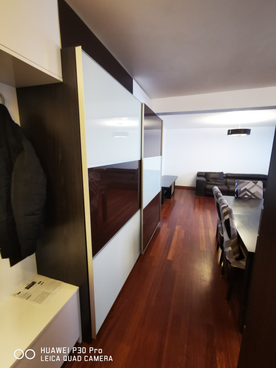 Apartament 2 camere de închiriat – zonă liniștită, vedere spre parc | VITAN