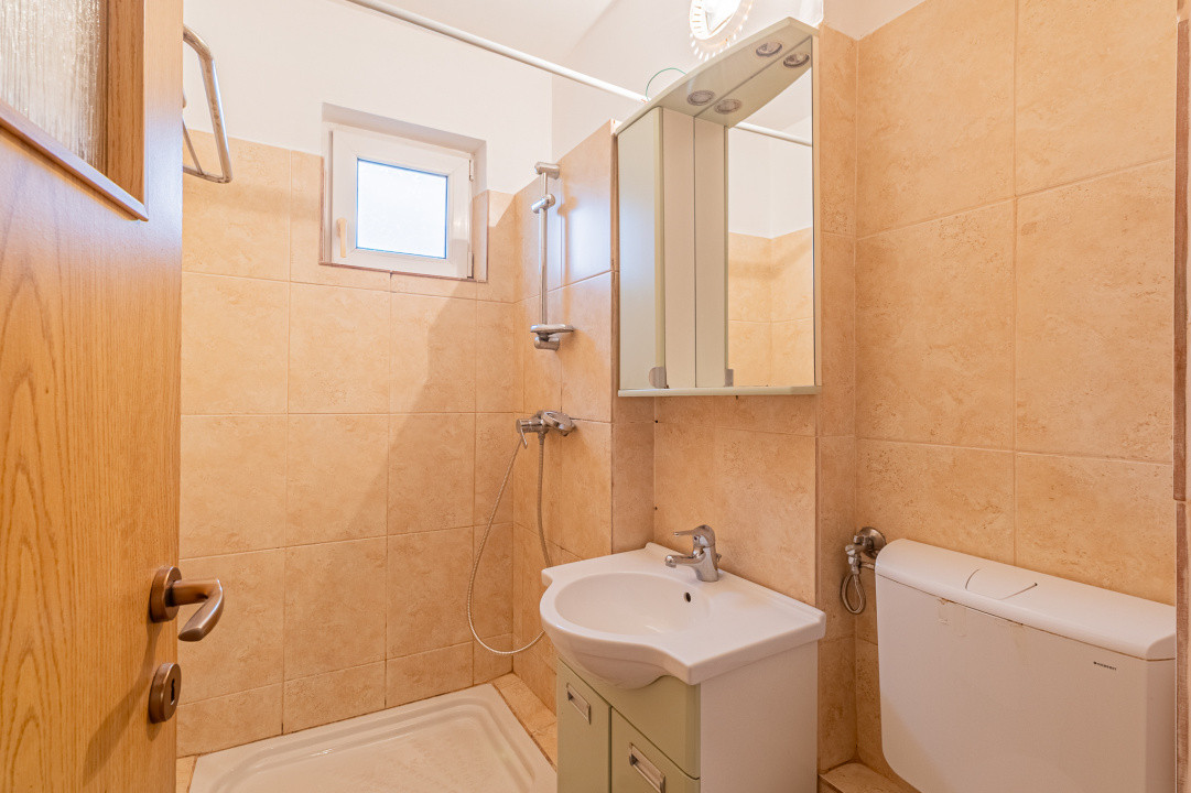 Apartament cu 2 camere / Zona Grivitei, Brasov - COMISION 0%!
