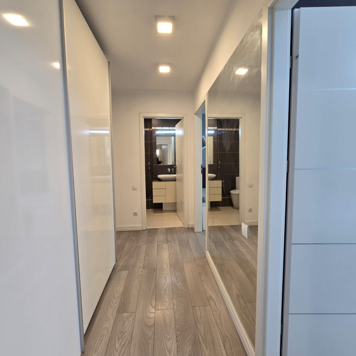 Apartament 3 camere, 1 mai, etaj 1, 78mp.