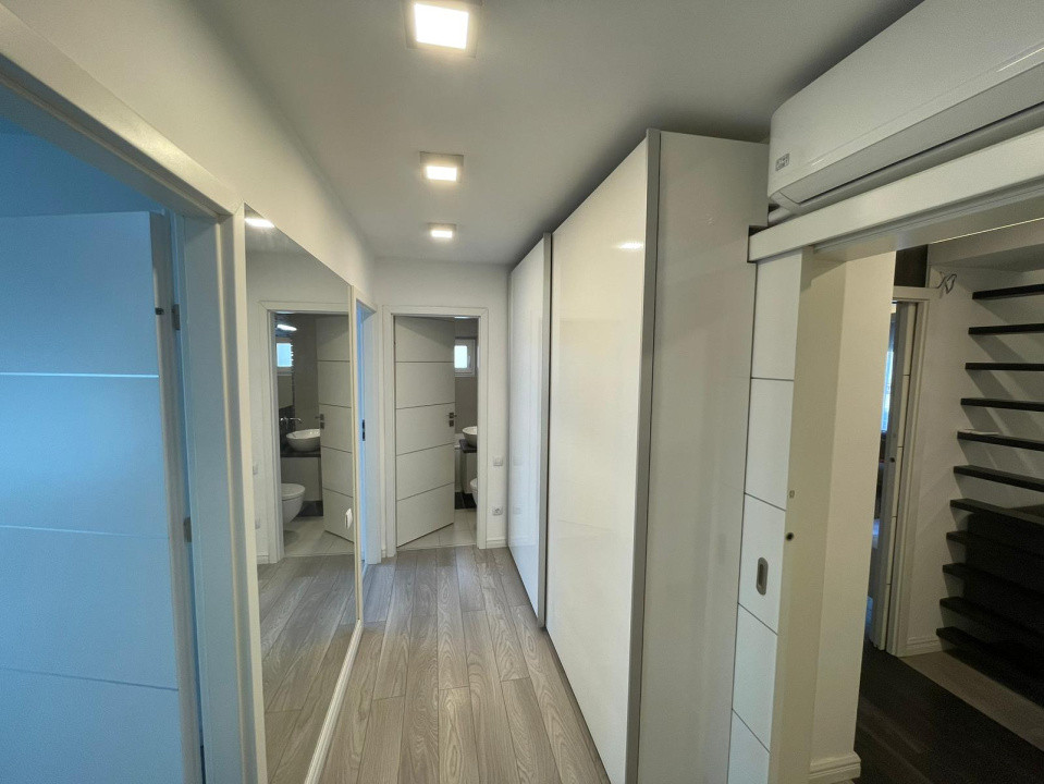 Apartament 3 camere, 1 mai, etaj 1, 78mp.