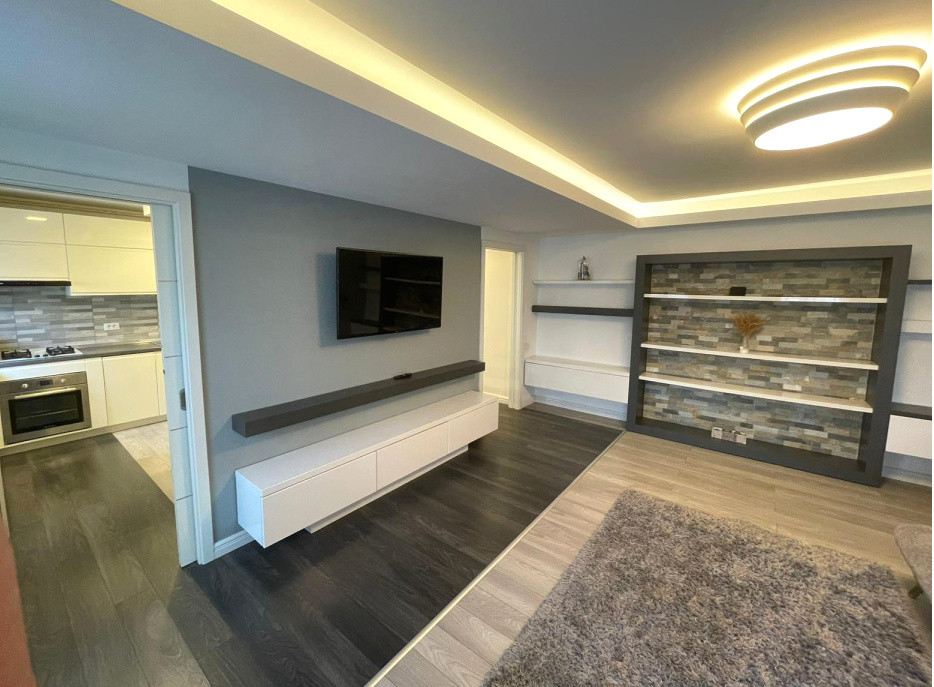 Apartament 3 camere, 1 mai, etaj 1, 78mp.