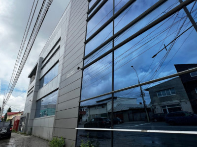 Cladire de Birouri de Vanzare – 1.500.000 EUR – Contract de inchiriere pe 10 Ani