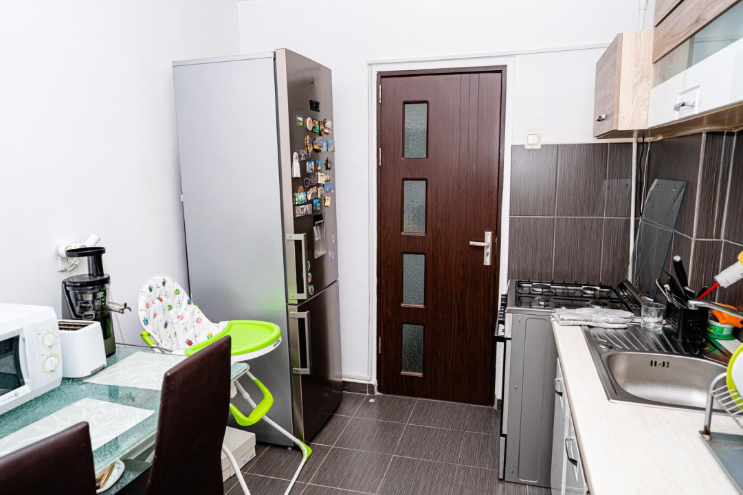 Apartament 2 camere, central, complet mobilat 