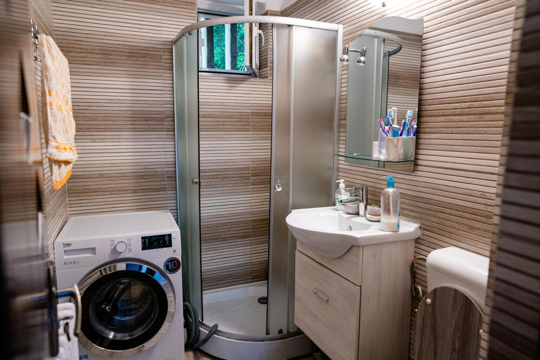 Apartament 2 camere, central, complet mobilat 