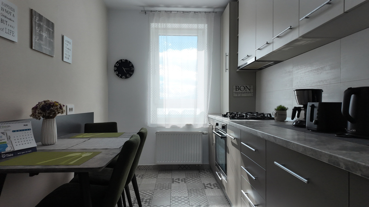 Închiriere apartament cu 2 camere, modern și complet mobilat, în zona Tractorul