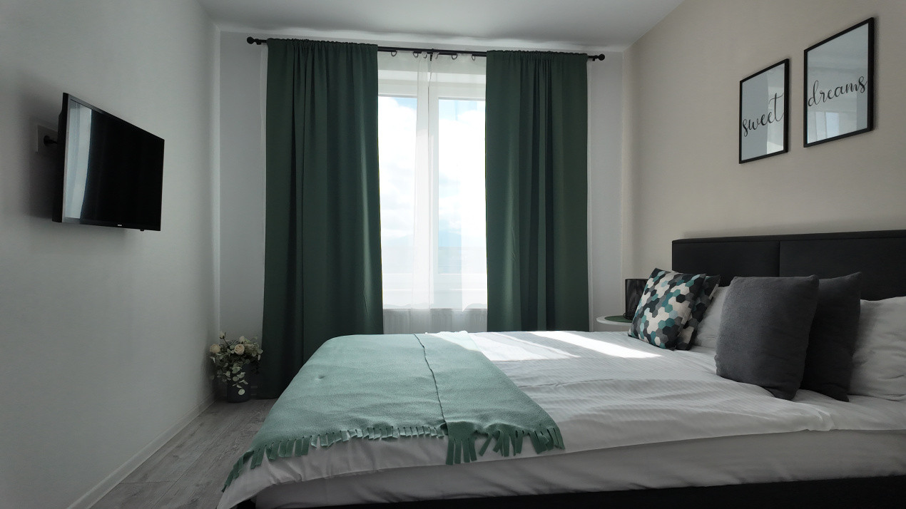 Închiriere apartament cu 2 camere, modern și complet mobilat, în zona Tractorul