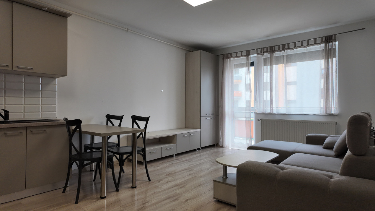 Studio modern și complet mobilat, în zona Tractorul